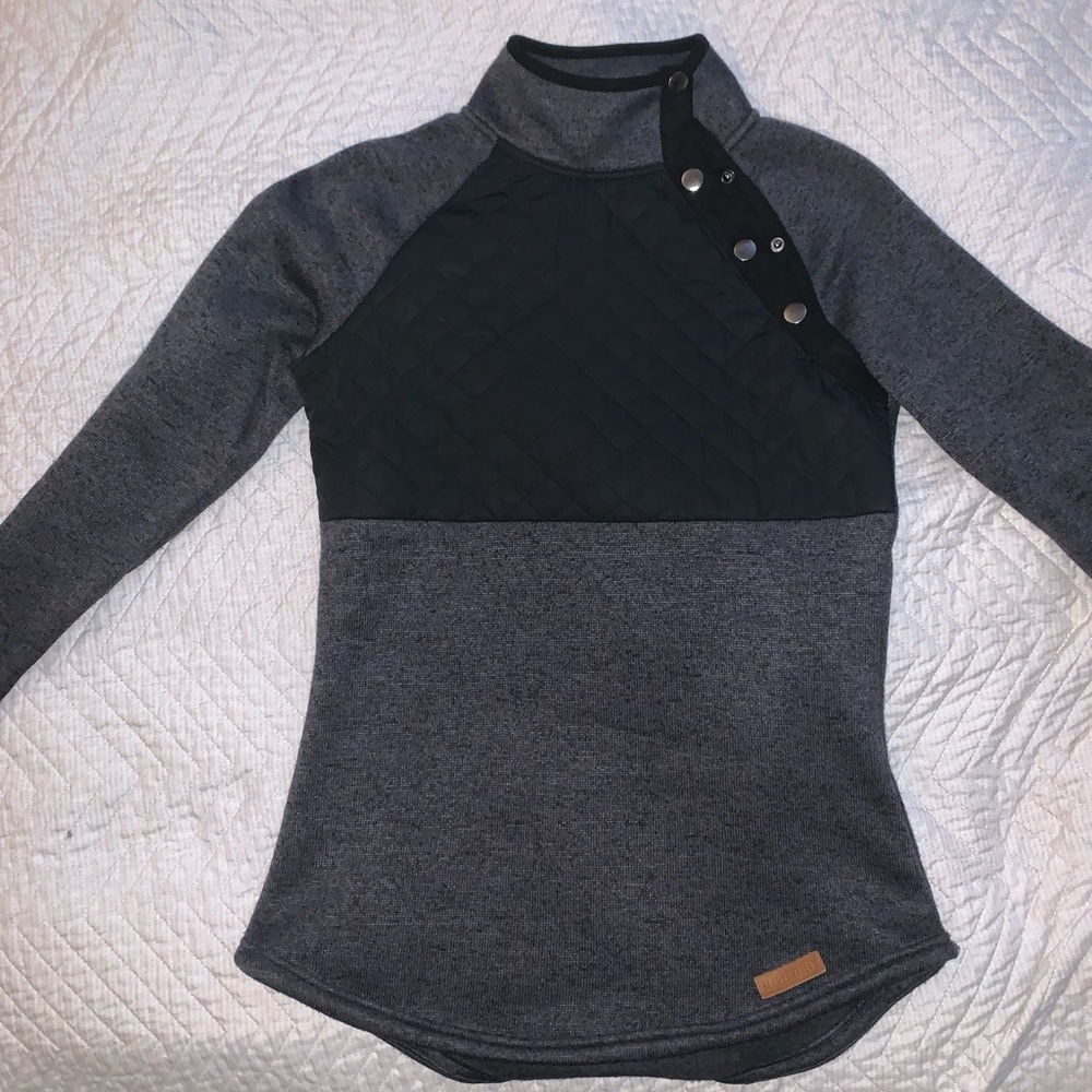 COPY - Cute preppy Marley Lily pullover